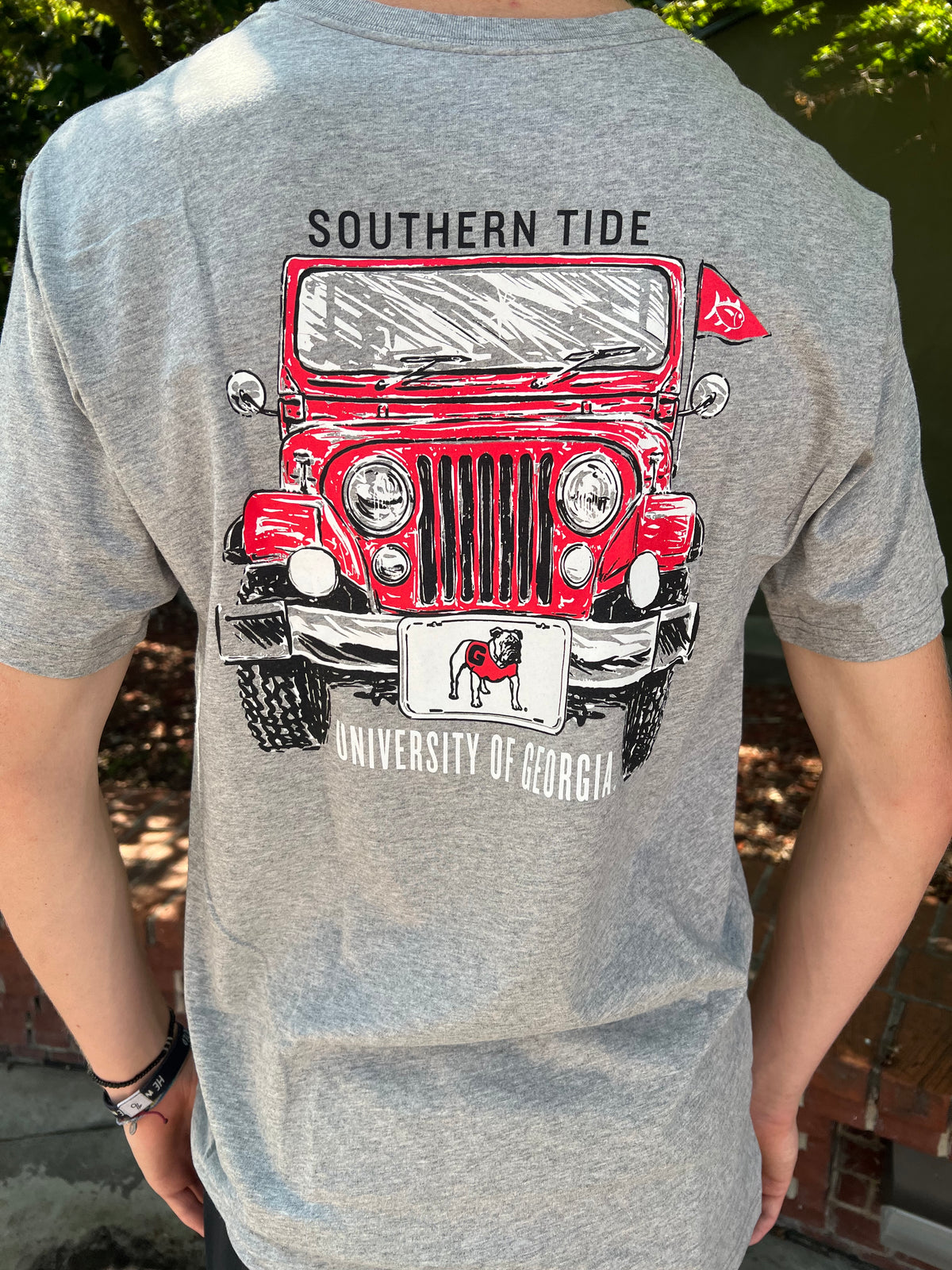 Southern Tide Gameday Plate Tee Grey